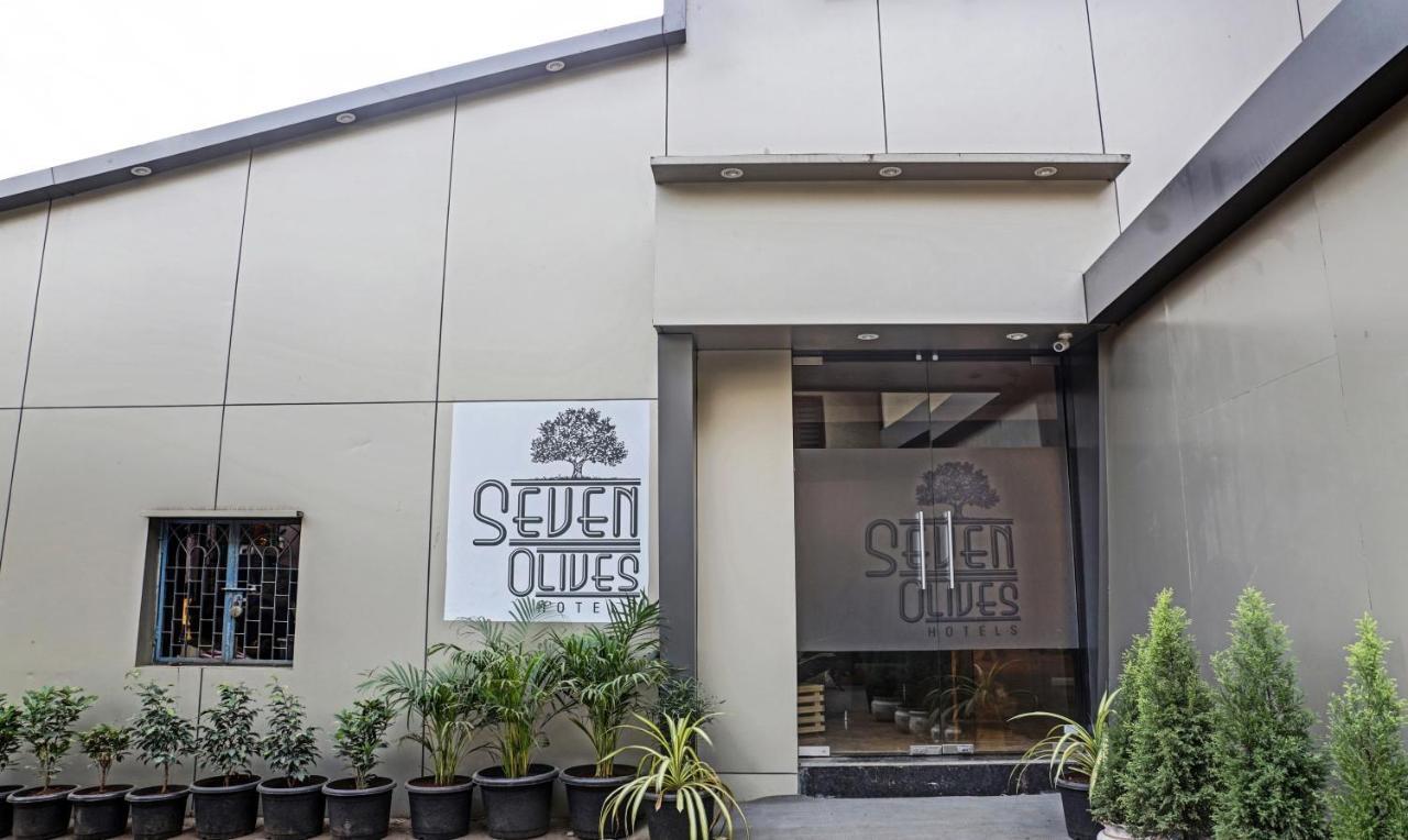 Treebo Trip Seven Olives Andheri Bombaj Exteriér fotografie